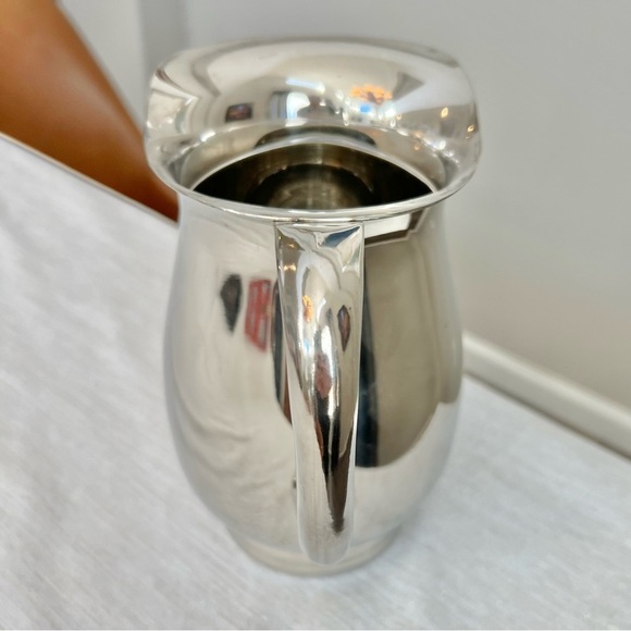 Silver Metal Water Pitcher – 8.5” Classic Serving Decor - Picture 3 of 5